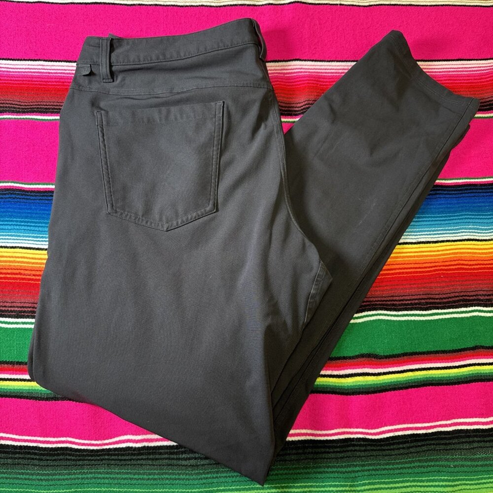Lululemon ABC Slim Fit Pants 36x33‎